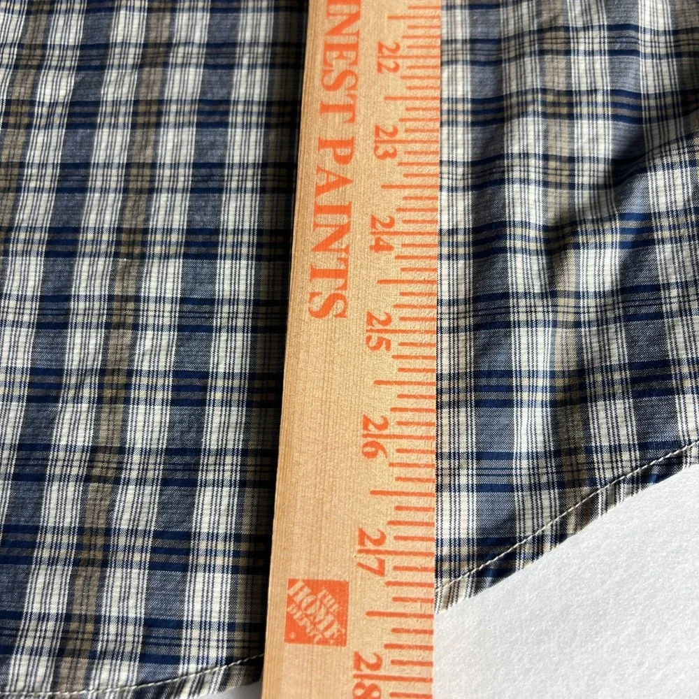 Banana Republic Men's Shirt Size Medium Slim Fit 2 Pockets Snaps Cotton Plaid C5
